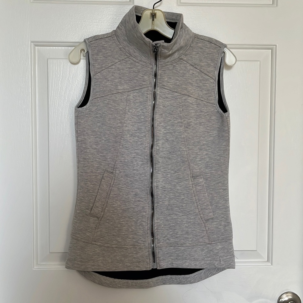 BETSEY JOHNSON VEST XS Like New